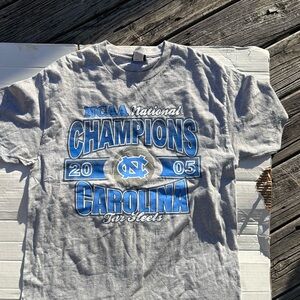 2005 UNC Chapel HIll NCAA Champion Shirt